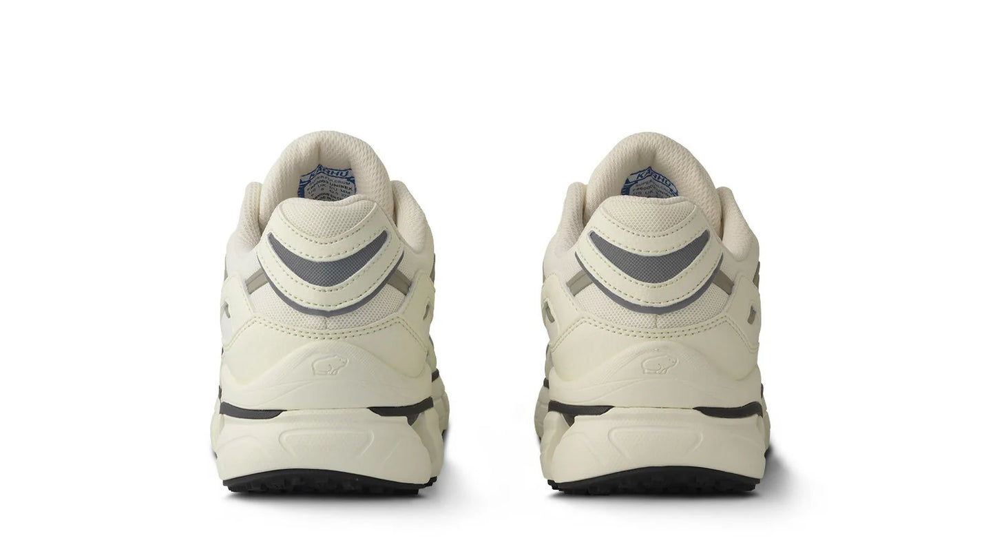 Karhu Super Fulcrum- Vanilla/ Ice Black