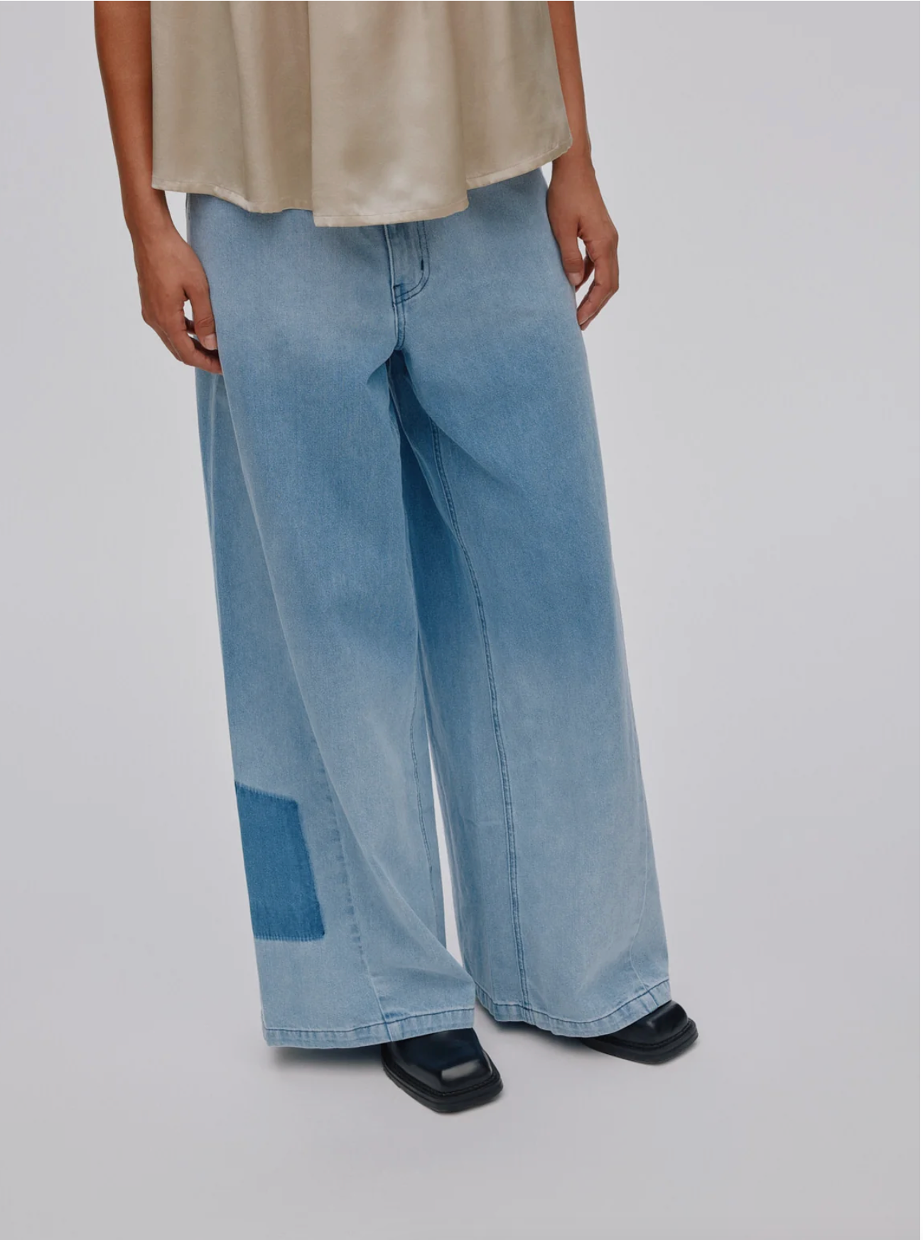 Rabens Saloner Lane Light Denim wide Leg Pants